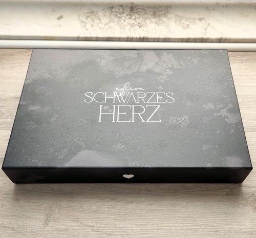 Ayliva schwarzes herz box - -,
