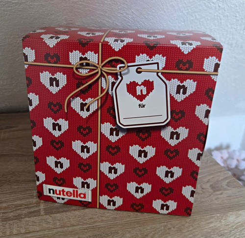 Nutella geschenkbox rot mit - nutella,